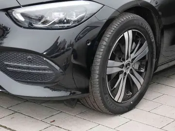 MERCEDES-BENZ C 300 e 4Matic