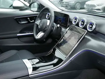 MERCEDES-BENZ C 300 e 4Matic