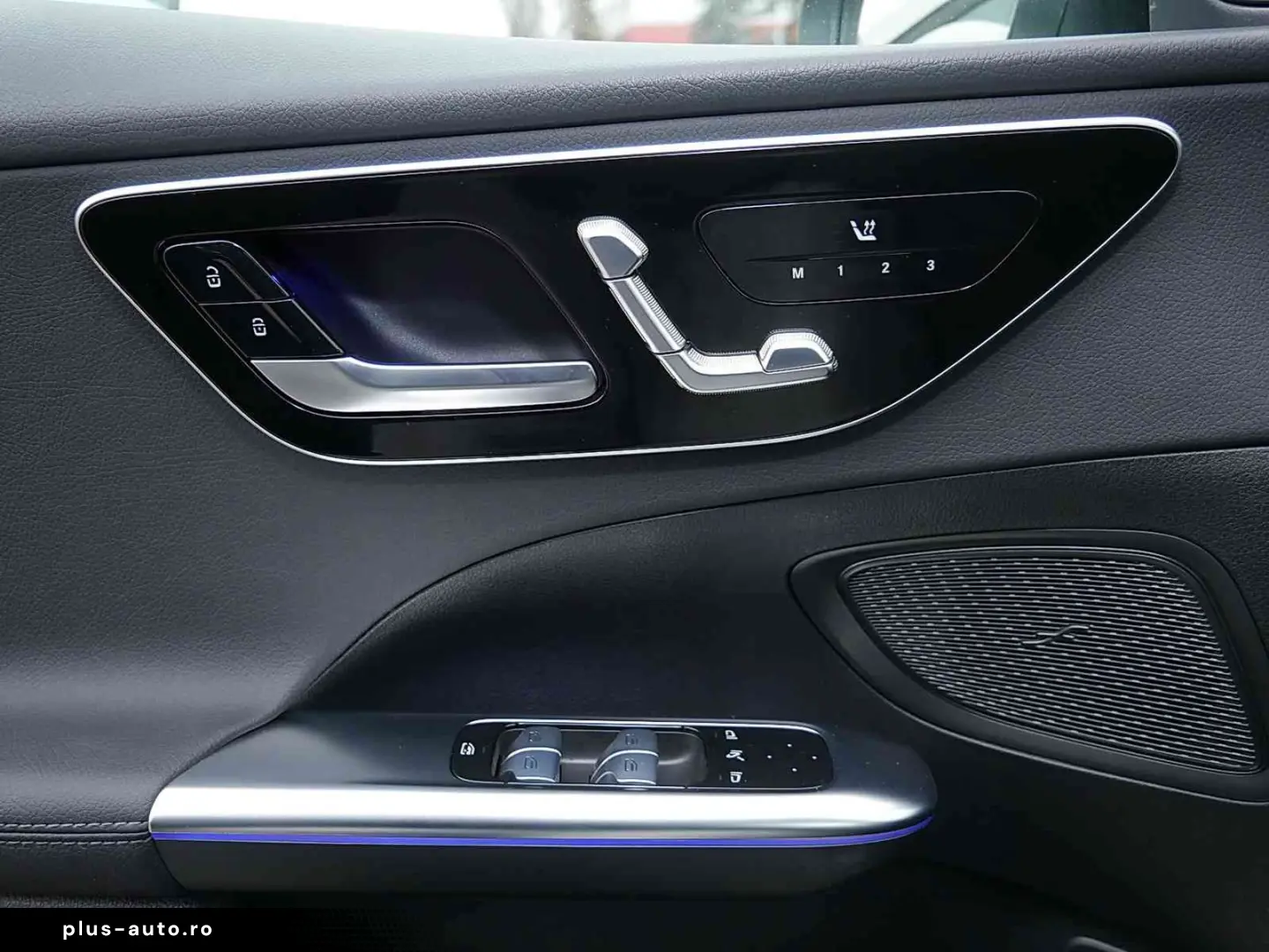 MERCEDES-BENZ C 300 e 4Matic