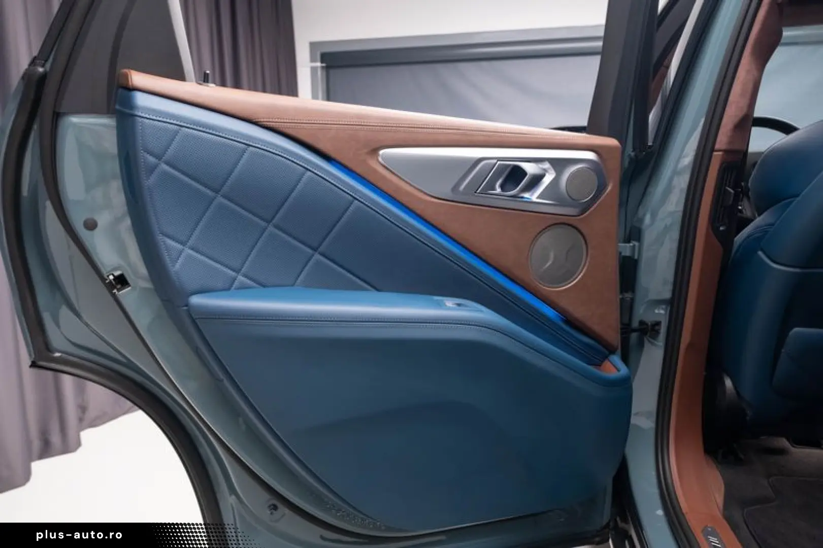 BMW XM 4 4 H K XDRIVE