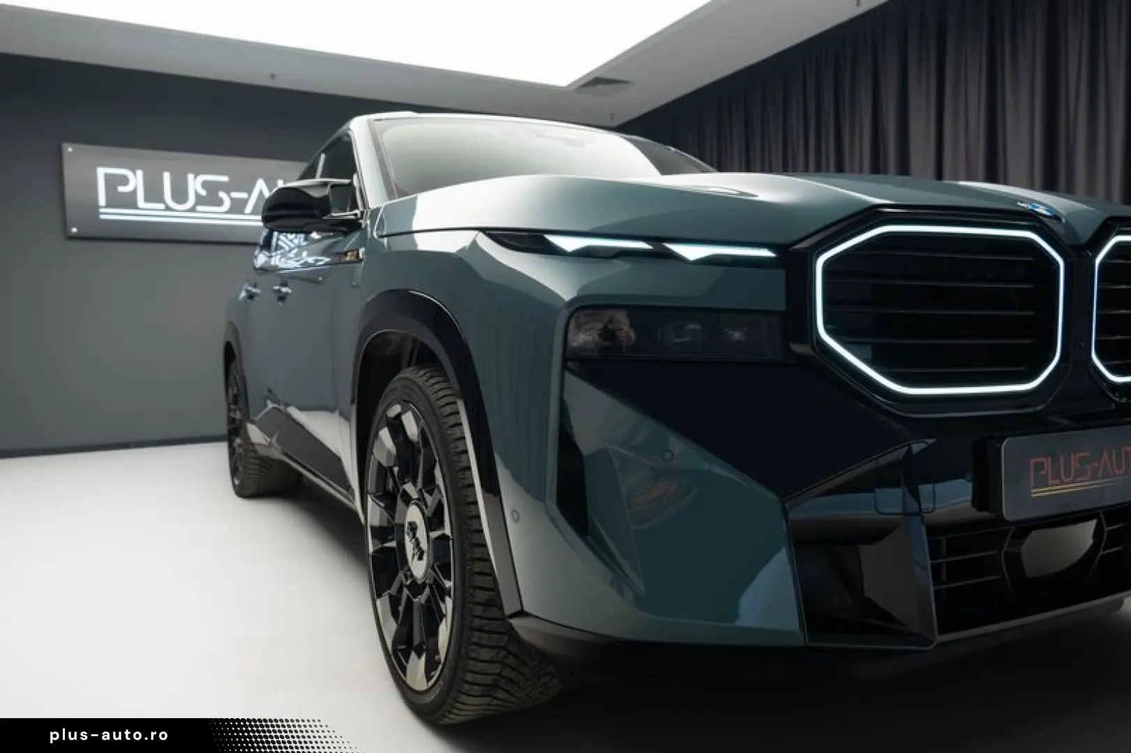 BMW XM 4 4 H K XDRIVE