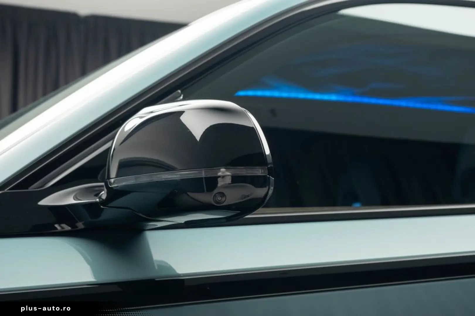 BMW XM 4 4 H K XDRIVE