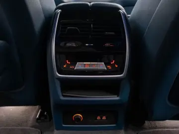 BMW XM 4 4 H K XDRIVE