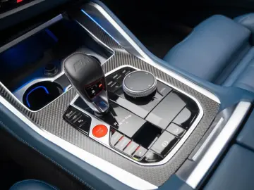 BMW XM 4 4 H K XDRIVE