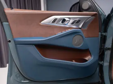 BMW XM 4 4 H K XDRIVE