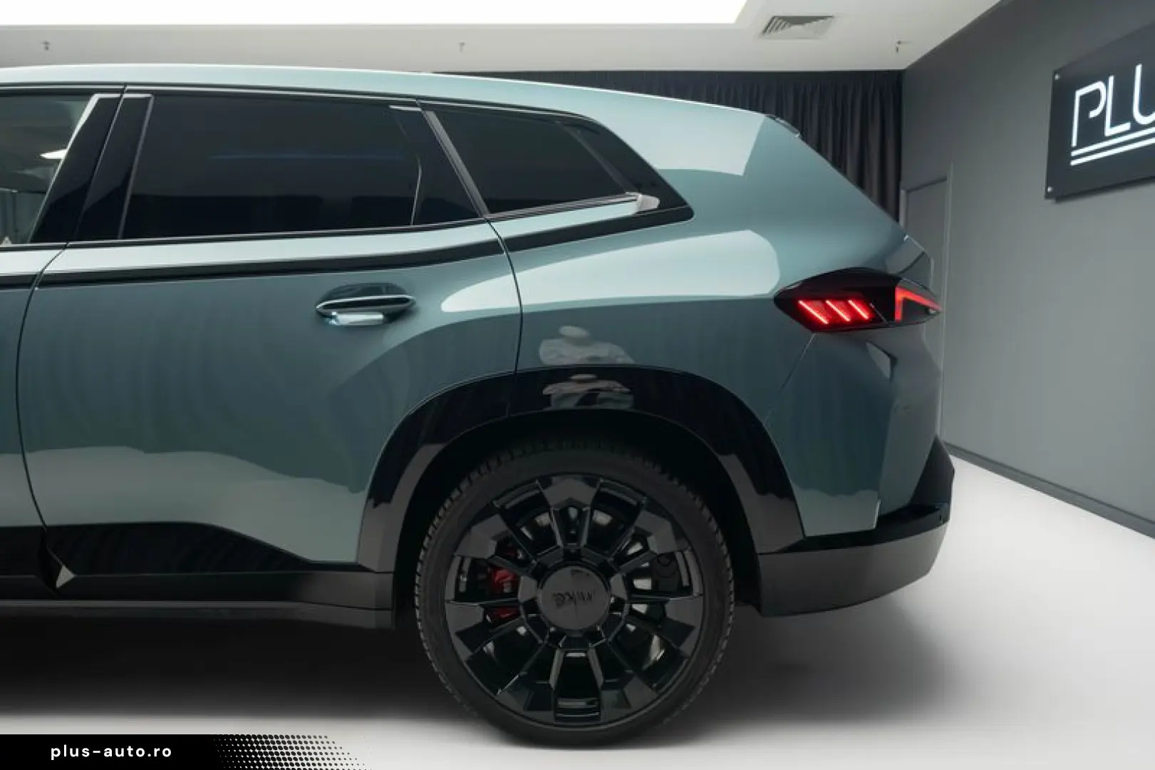 BMW XM 4 4 H K XDRIVE