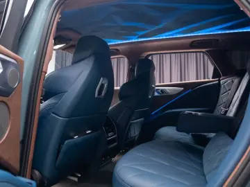 BMW XM 4 4 H K XDRIVE