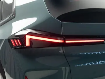 BMW XM 4 4 H K XDRIVE