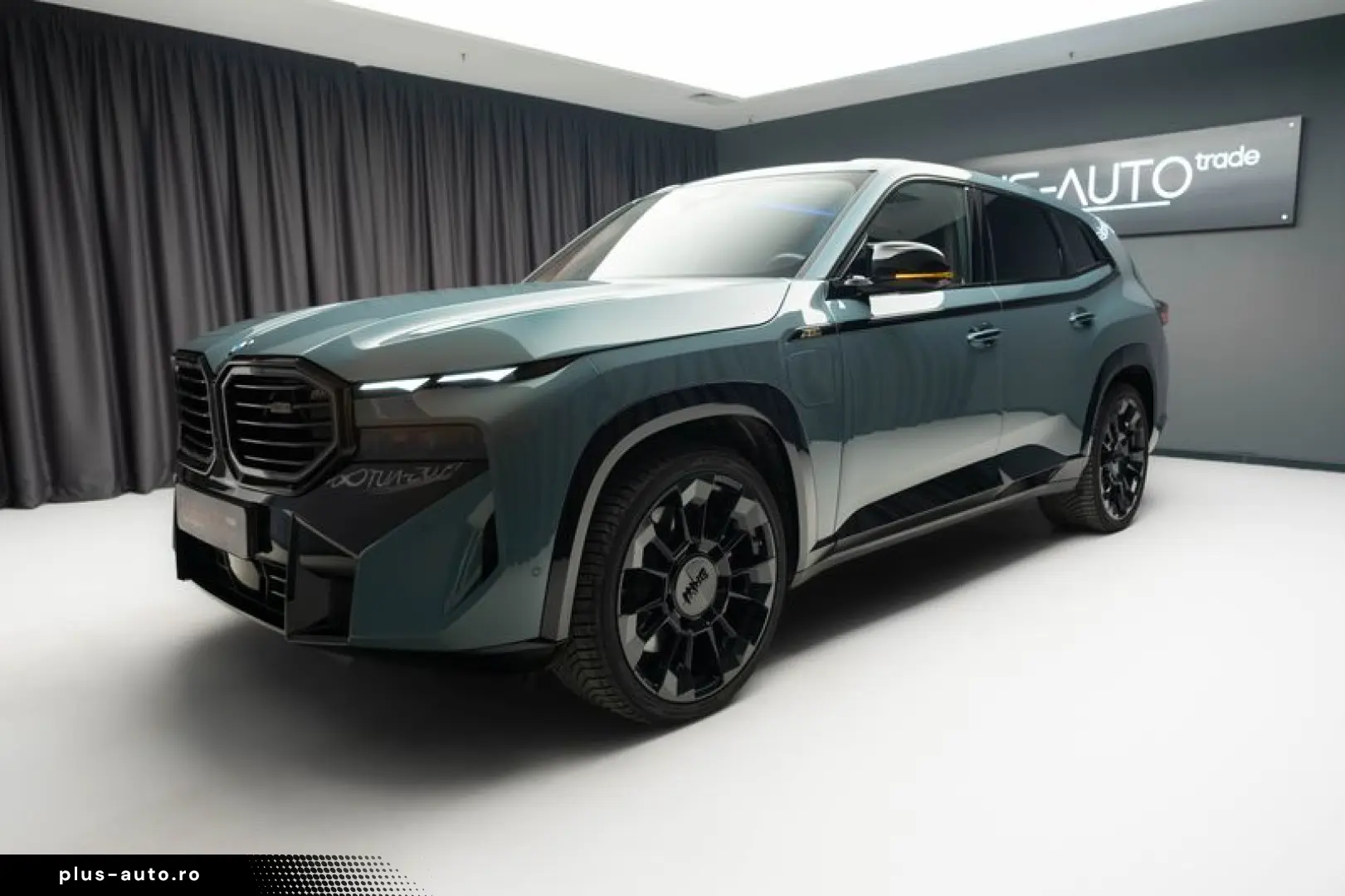 BMW XM 4 4 H K XDRIVE