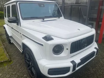MERCEDES-BENZ G 63 AMG Magno white Fond TV Superior Line