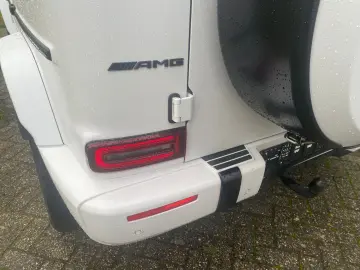 MERCEDES-BENZ G 63 AMG Magno white Fond TV Superior Line