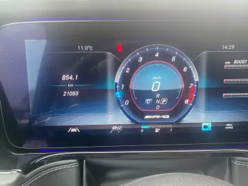 MERCEDES-BENZ G 63 AMG Magno white Fond TV Superior Line