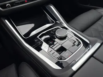 BMW X6 xDr30d MSP PRO AirSusp Massage Ventil SoftClo IcGlow