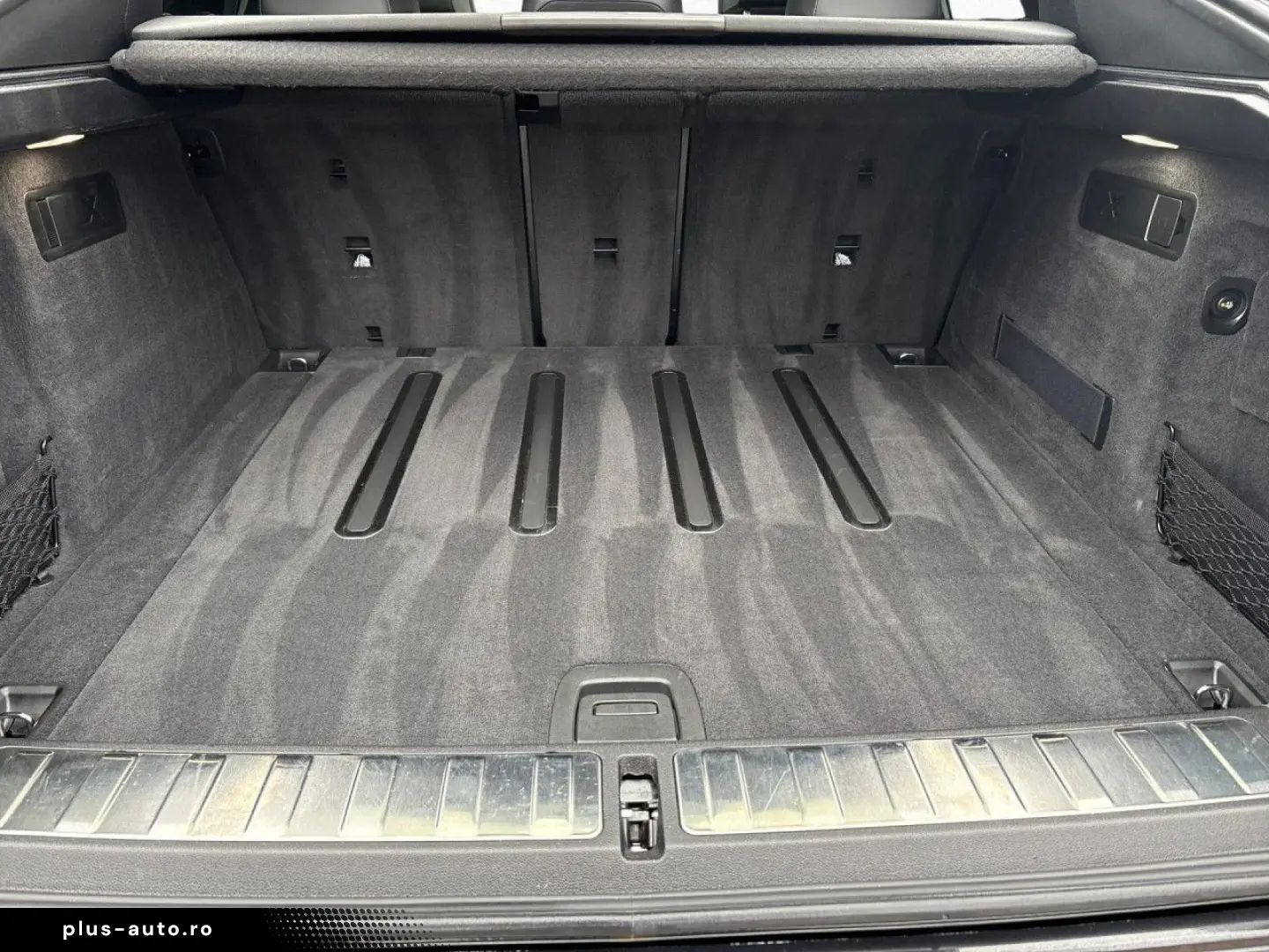 BMW X6 xDr30d MSP PRO AirSusp Massage Ventil SoftClo IcGlow