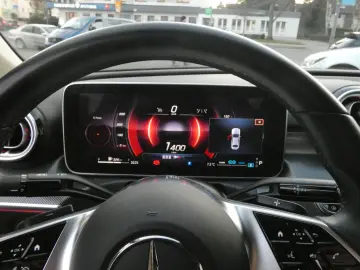 MERCEDES-BENZ C 200 4Matic Avantgarde