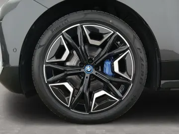 BMW iX xDrive50 AHK Driv.Assist.Prof Harman K