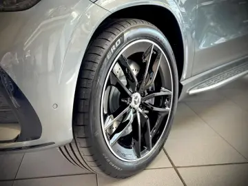 Mercedes-Benz GLE 400