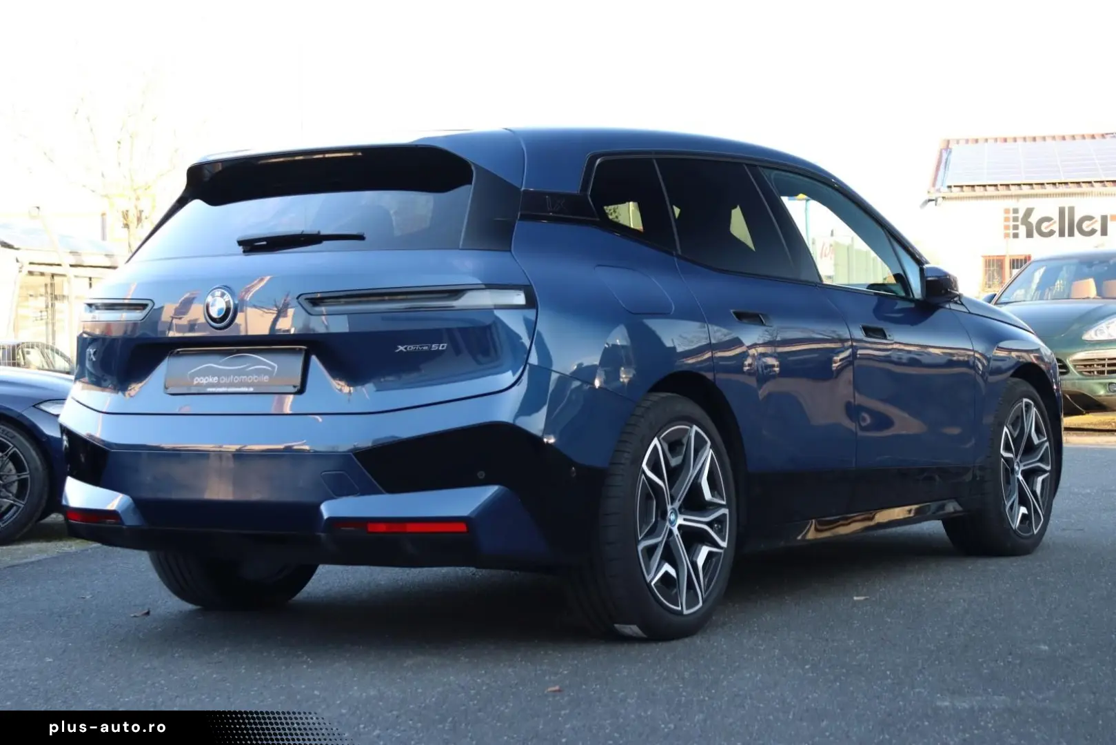 BMW iX xDrive 50 Sportpaket  AHK SKY LOUNGE HEAD-UP