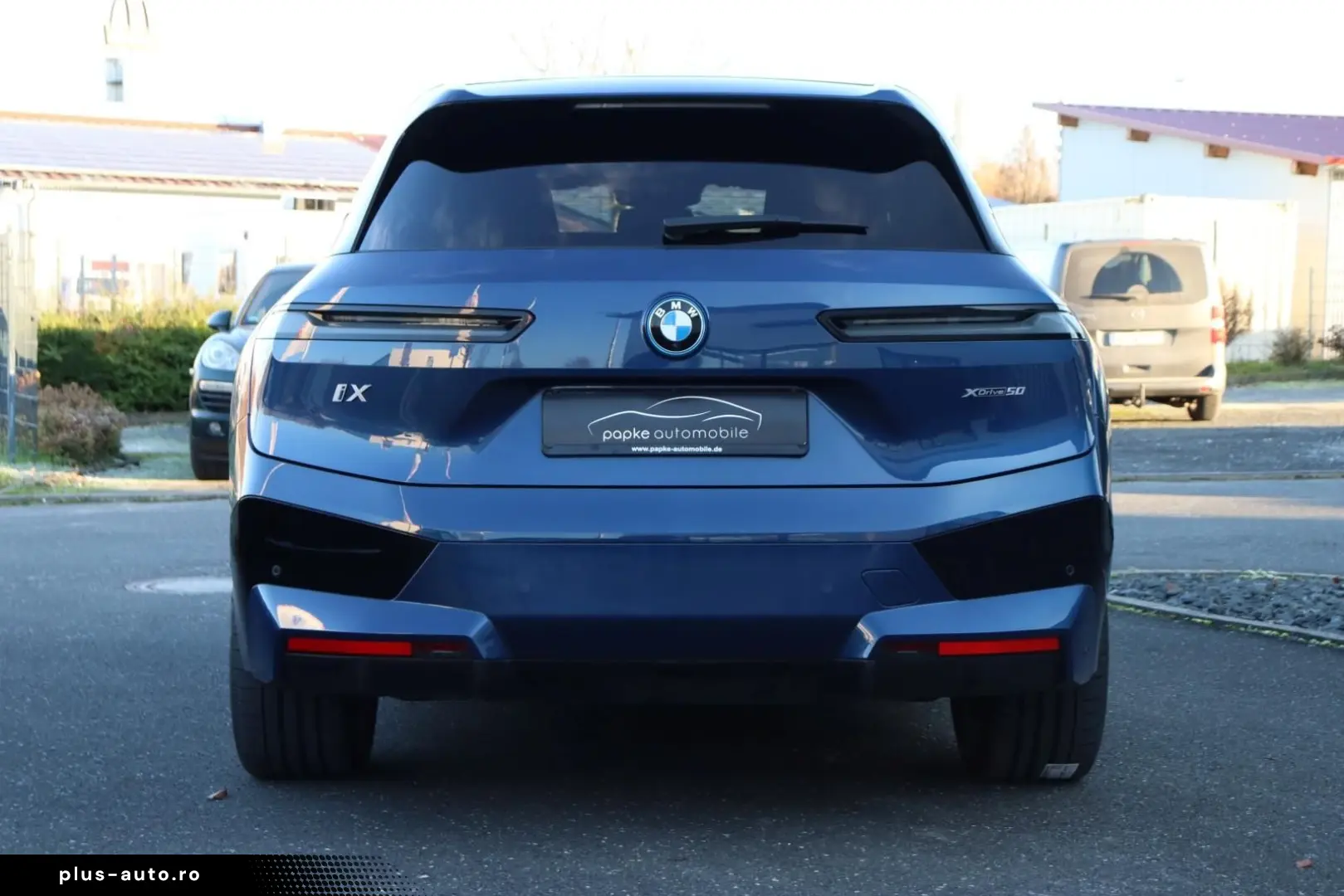 BMW iX xDrive 50 Sportpaket  AHK SKY LOUNGE HEAD-UP