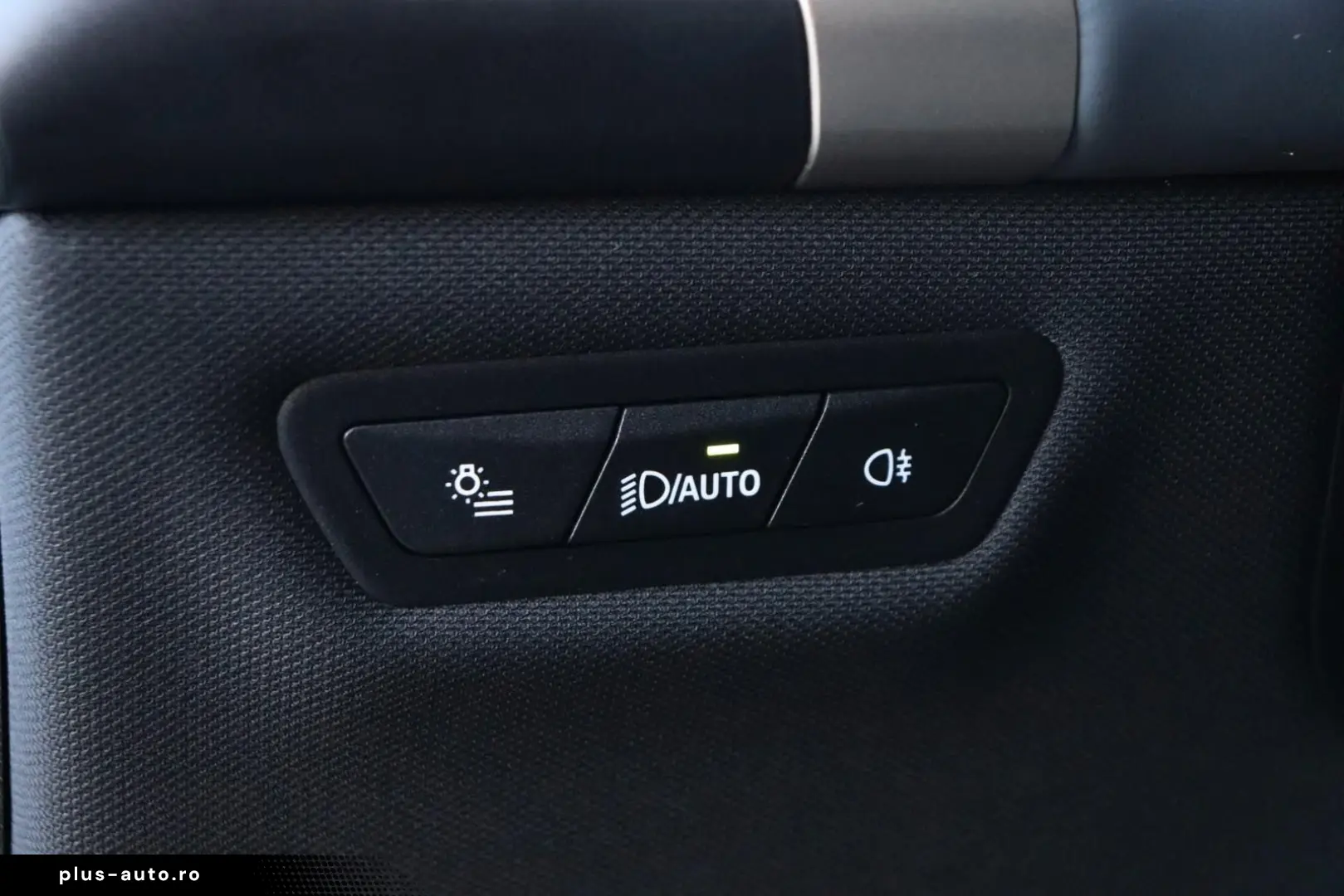 BMW iX xDrive 50 Sportpaket  AHK SKY LOUNGE HEAD-UP