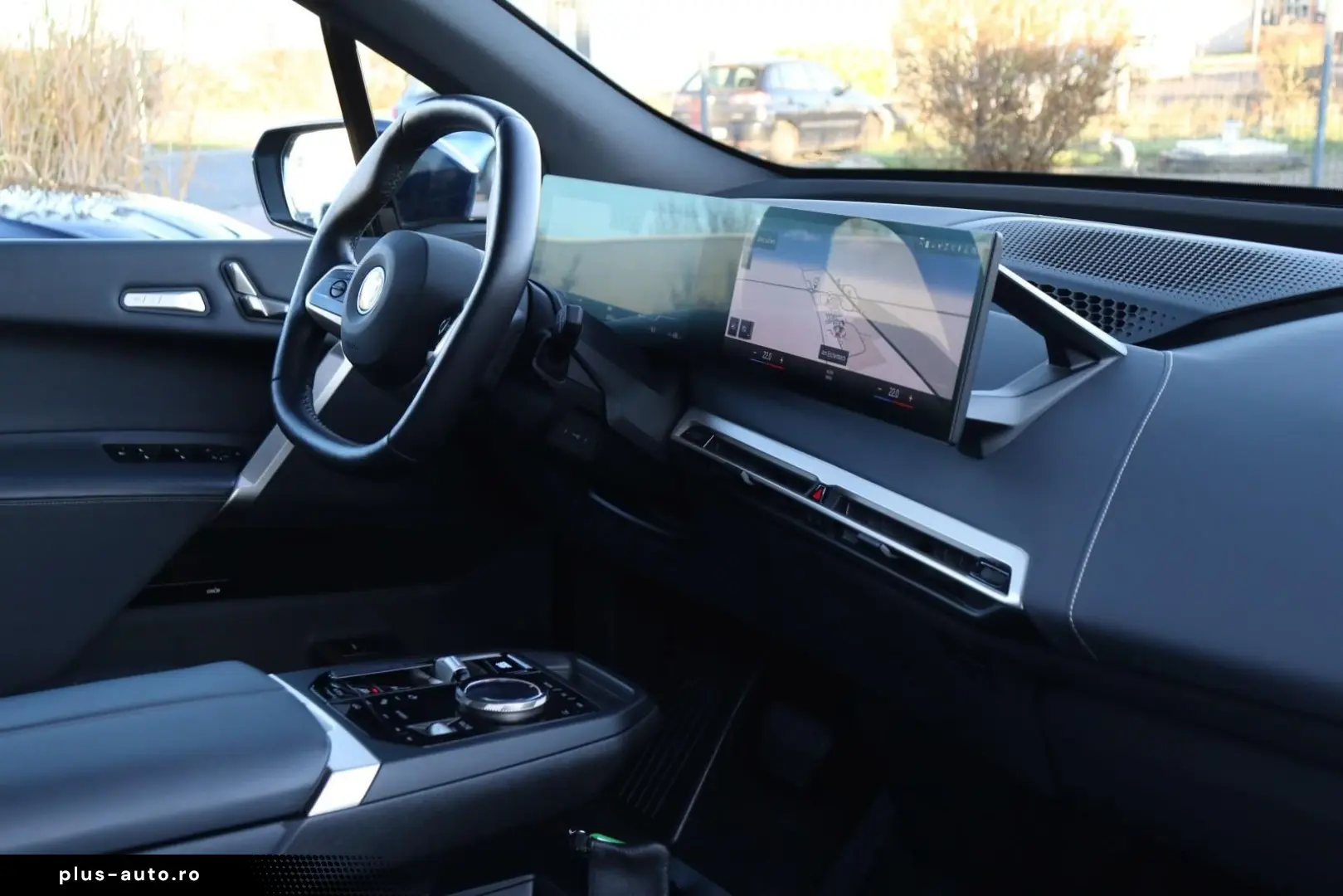 BMW iX xDrive 50 Sportpaket  AHK SKY LOUNGE HEAD-UP