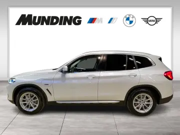 BMW X3 xDrive30e Laser HUD Keyless