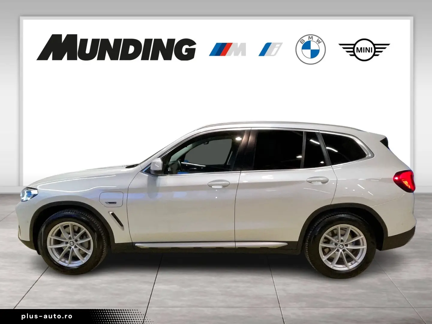 BMW X3 xDrive30e Laser HUD Keyless