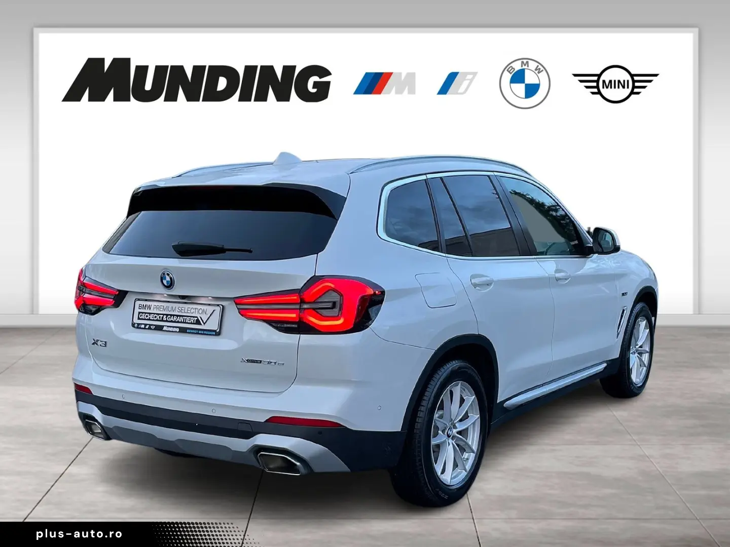 BMW X3 xDrive30e Laser HUD Keyless