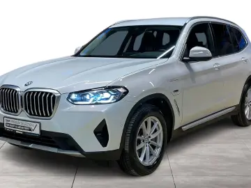BMW X3 xDrive30e Laser HUD Keyless