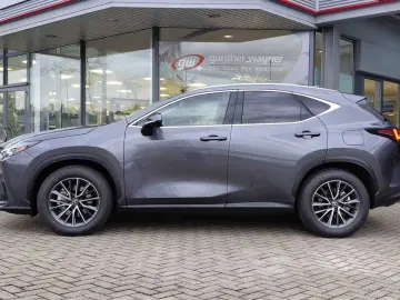 Lexus NX 350h E-FOUR Executive Line NX 350h 4X4