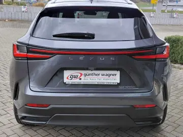 Lexus NX 350h E-FOUR Executive Line NX 350h 4X4