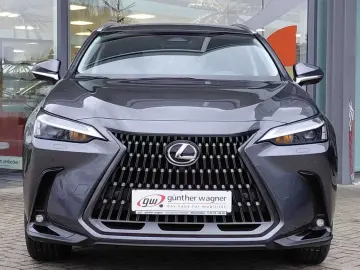 Lexus NX 350h E-FOUR Executive Line NX 350h 4X4