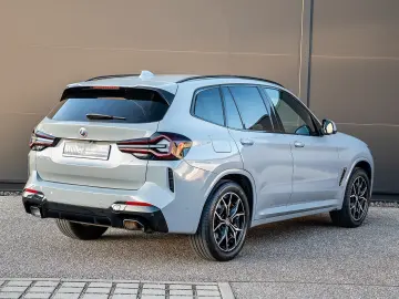 BMW X3 xDr30e MSport HUD Laser ACC H&K Keyless