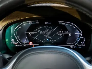 BMW X3 xDr30e MSport HUD Laser ACC H&K Keyless