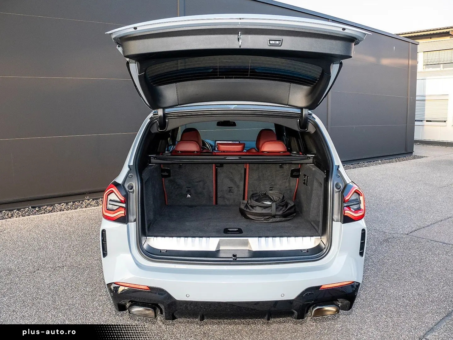 BMW X3 xDr30e MSport HUD Laser ACC H&K Keyless