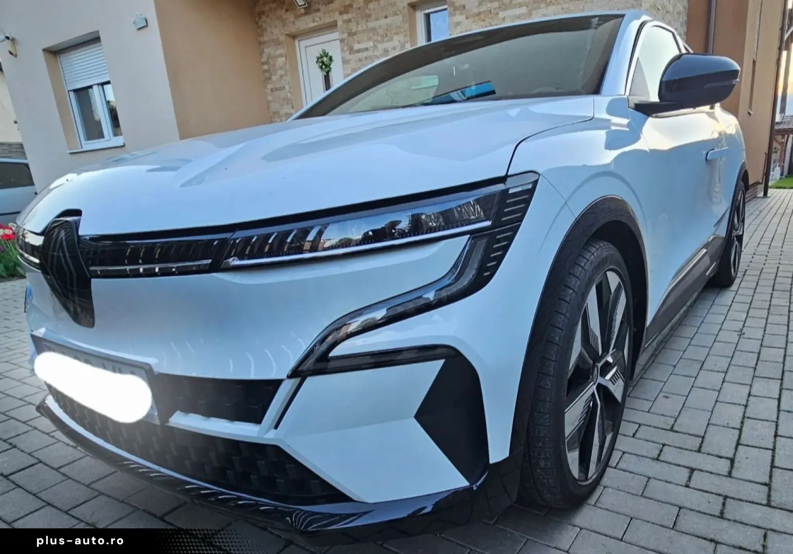 Renault Megane E-TECH