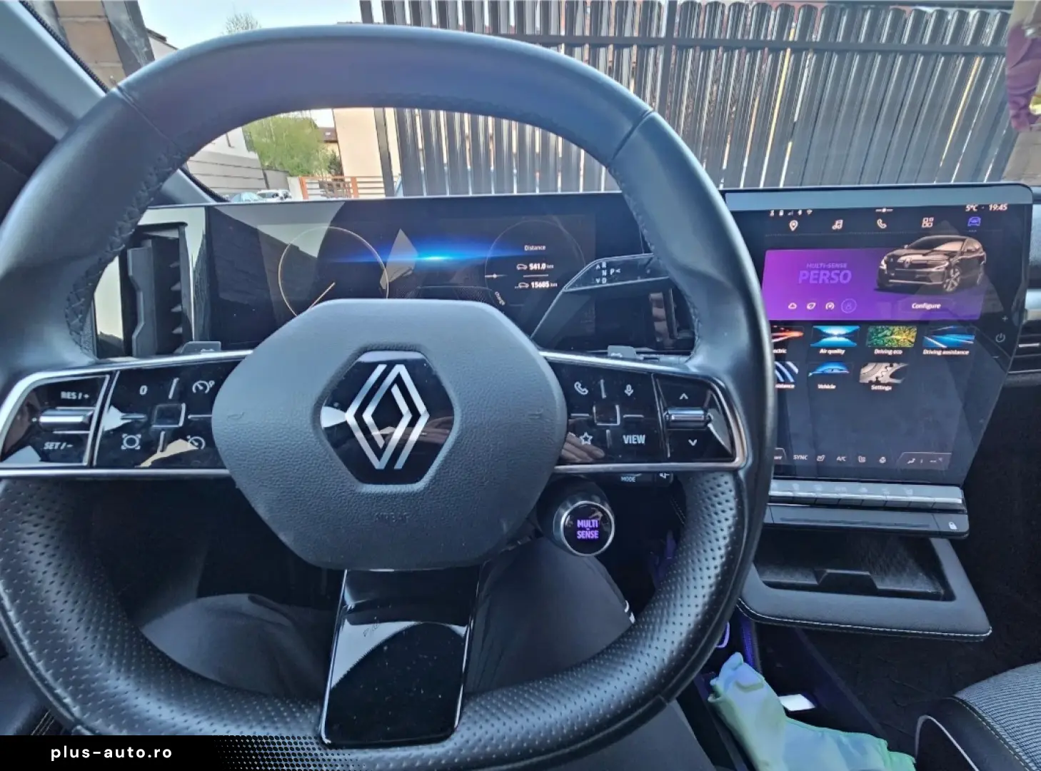 Renault Megane E-TECH