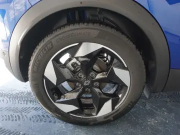 RENAULT CAPTUR 1.6 E-Tech 145 esprit alpine