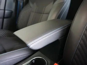 RENAULT CAPTUR 1.6 E-Tech 145 esprit alpine