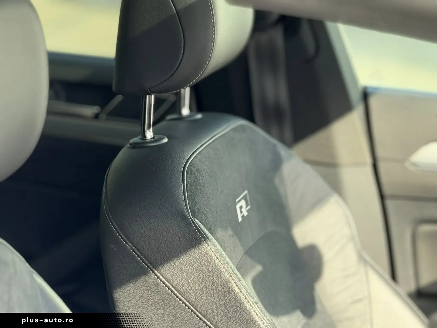 Volkswagen   Arteon 1.5 TSI ACT R-Line