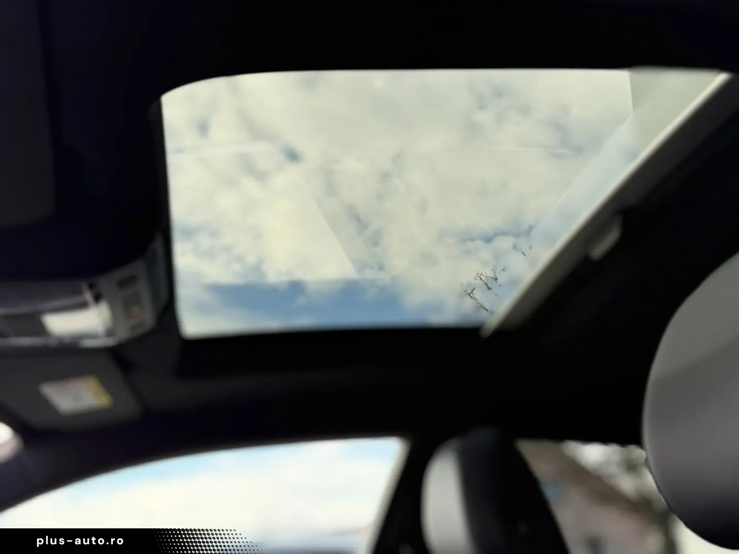 Volkswagen   Arteon 1.5 TSI ACT R-Line