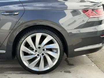 Volkswagen   Arteon 1.5 TSI ACT R-Line