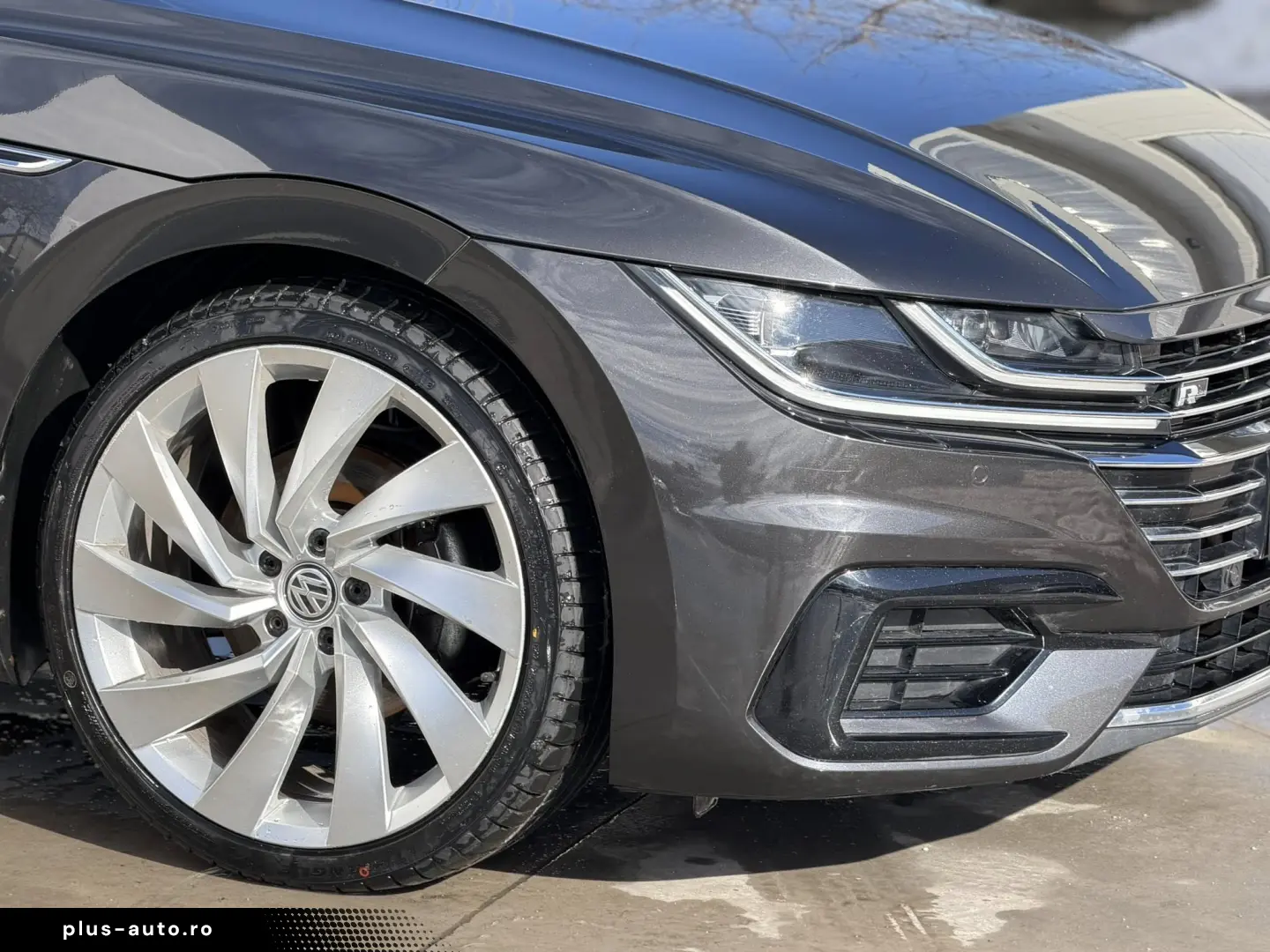 Volkswagen   Arteon 1.5 TSI ACT R-Line