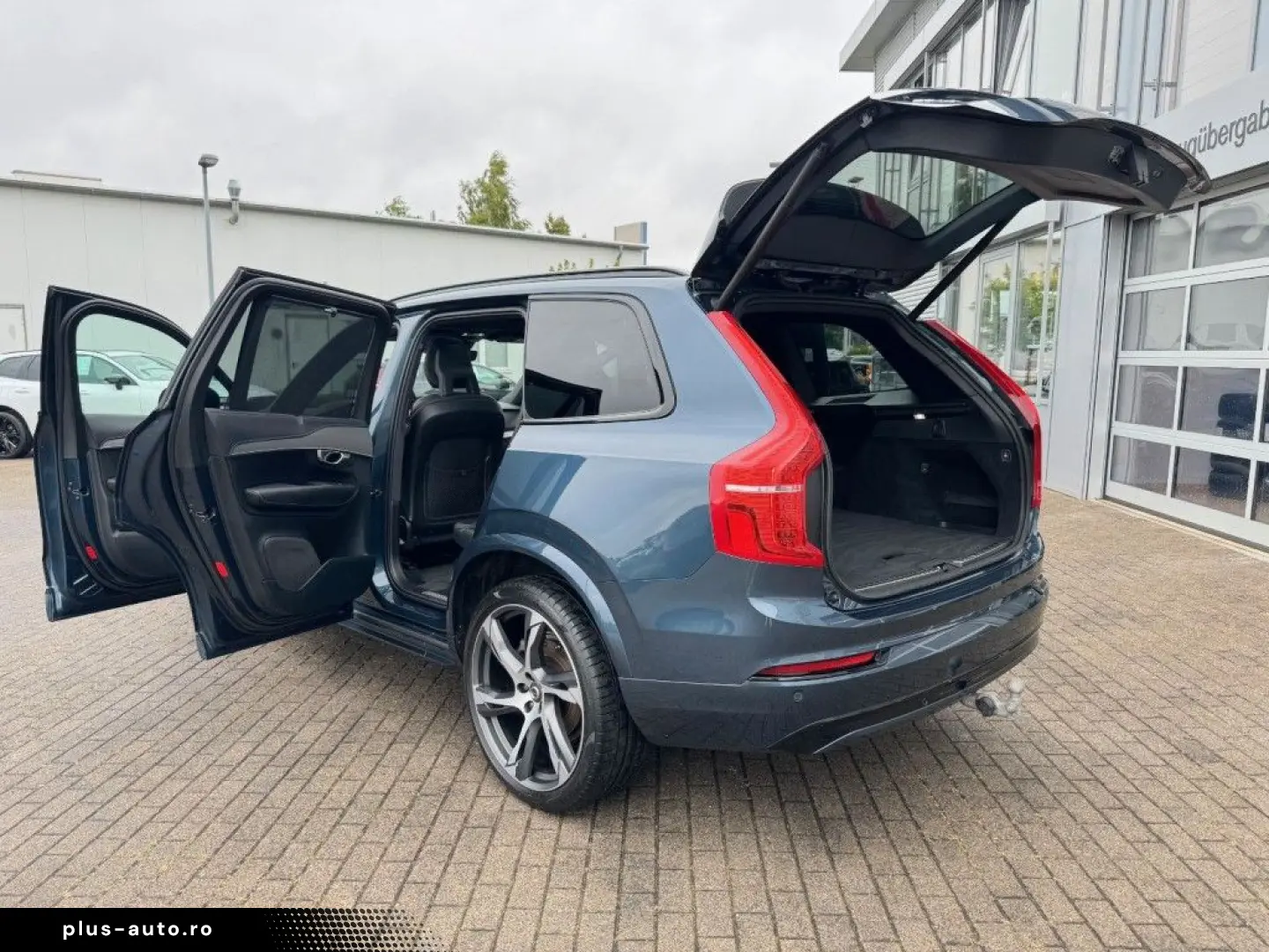 VOLVO XC90 B5D AWD R DESIGN Ventilation 360 H&K Panoramic