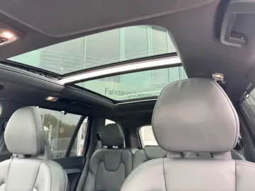 VOLVO XC90 B5D AWD R DESIGN Ventilation 360 H&K Panoramic