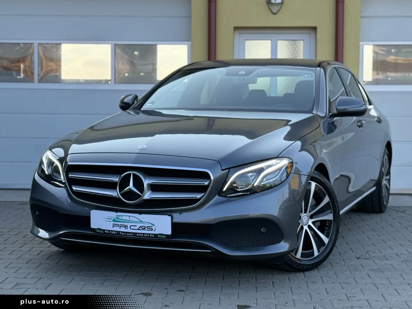 E220d   Aut   194cp   Bord complet digital   Burmester