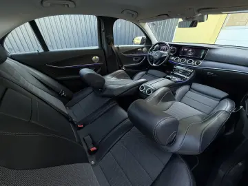 E220d   Aut   194cp   Bord complet digital   Burmester