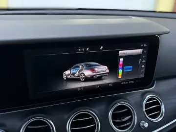 E220d   Aut   194cp   Bord complet digital   Burmester