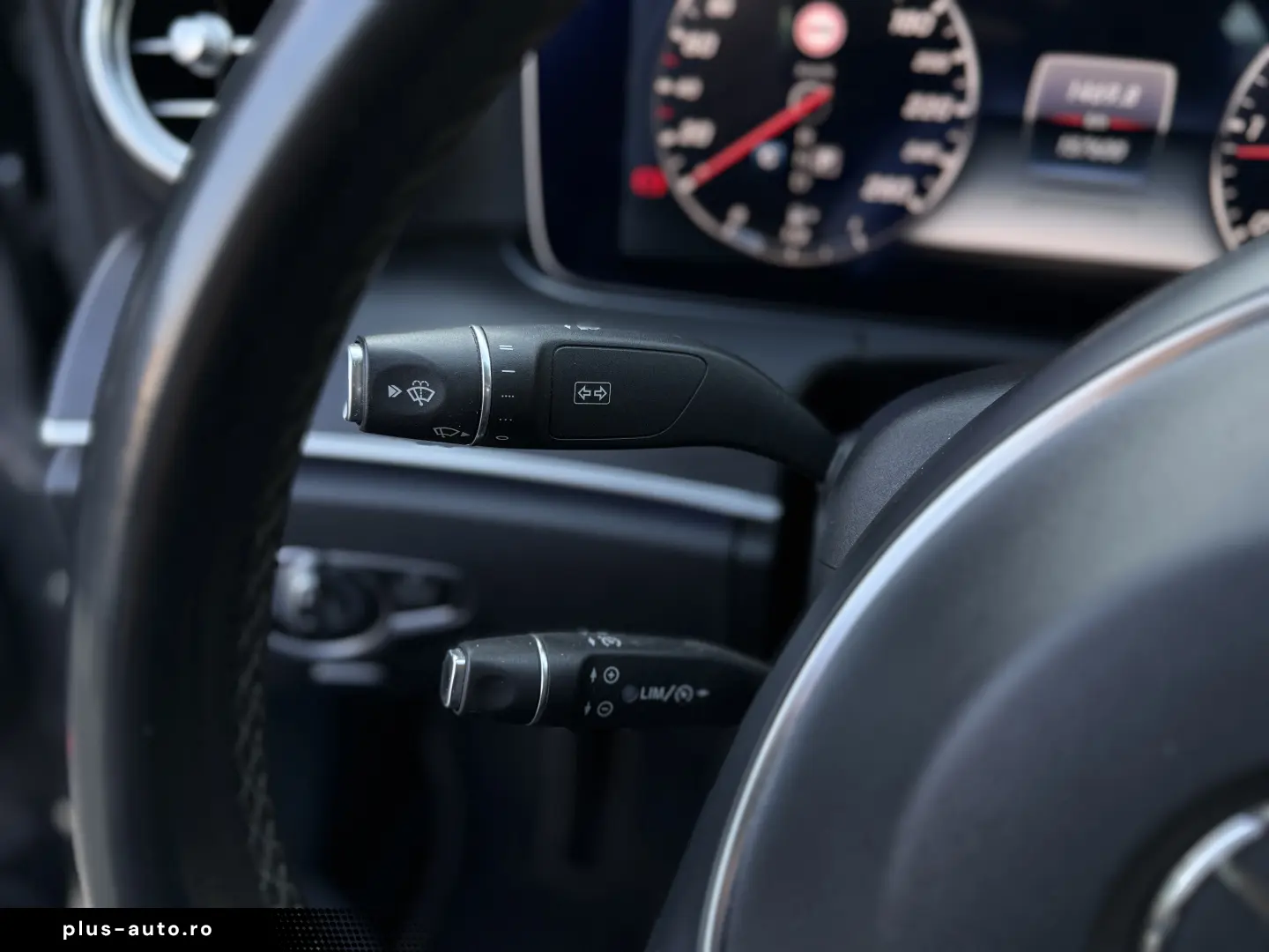 E220d   Aut   194cp   Bord complet digital   Burmester