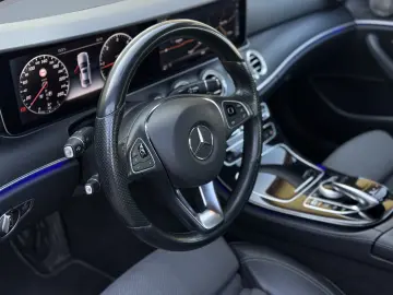 E220d   Aut   194cp   Bord complet digital   Burmester